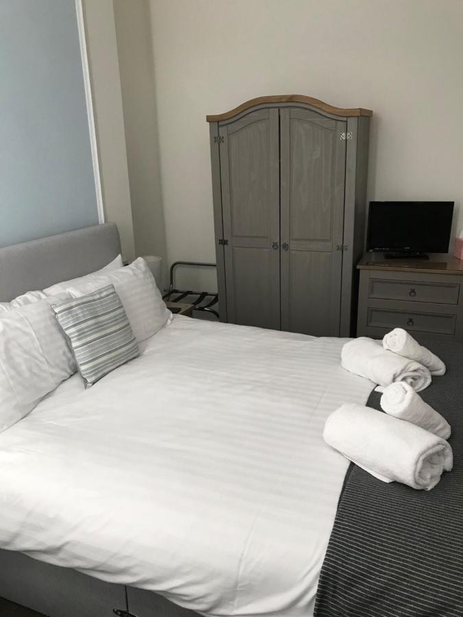 The Oasis Hotel Llandudno Buitenkant foto