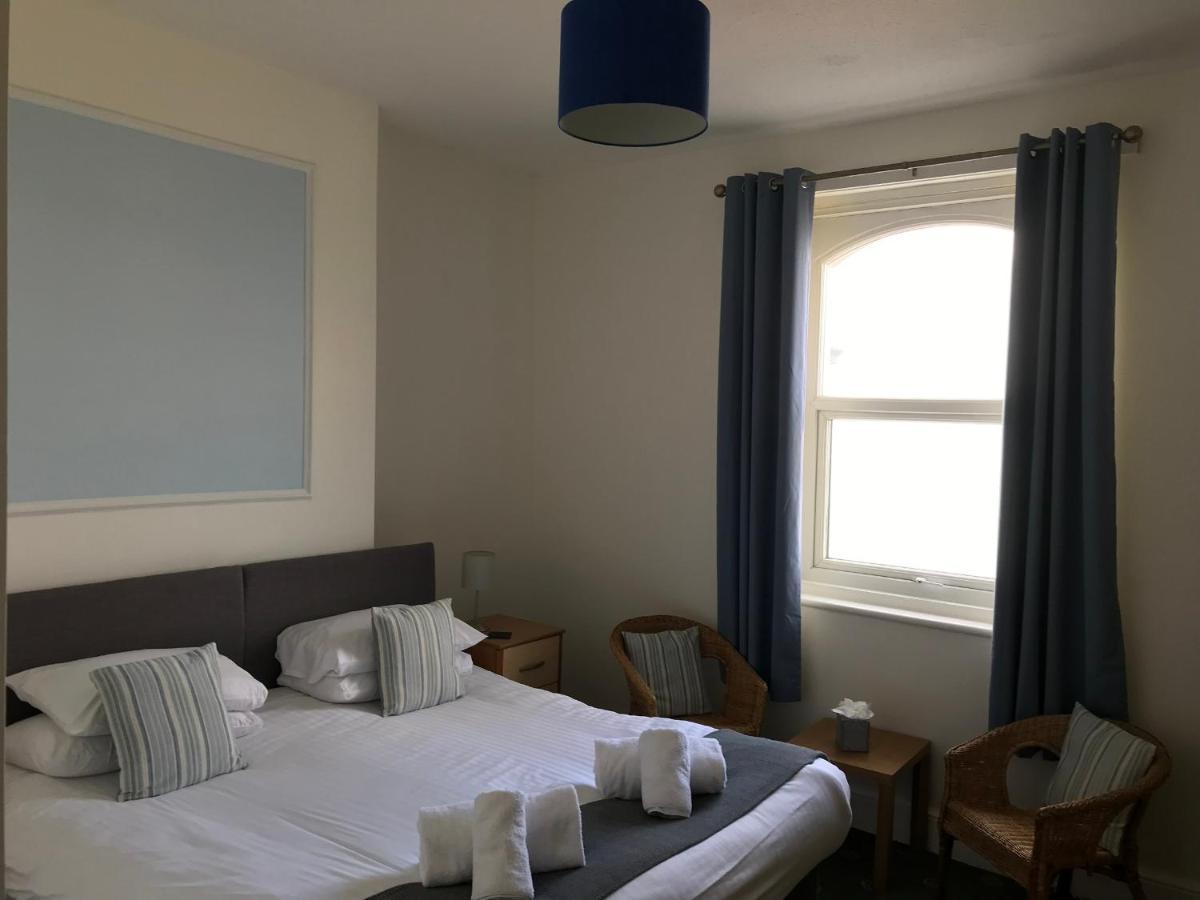 The Oasis Hotel Llandudno Buitenkant foto