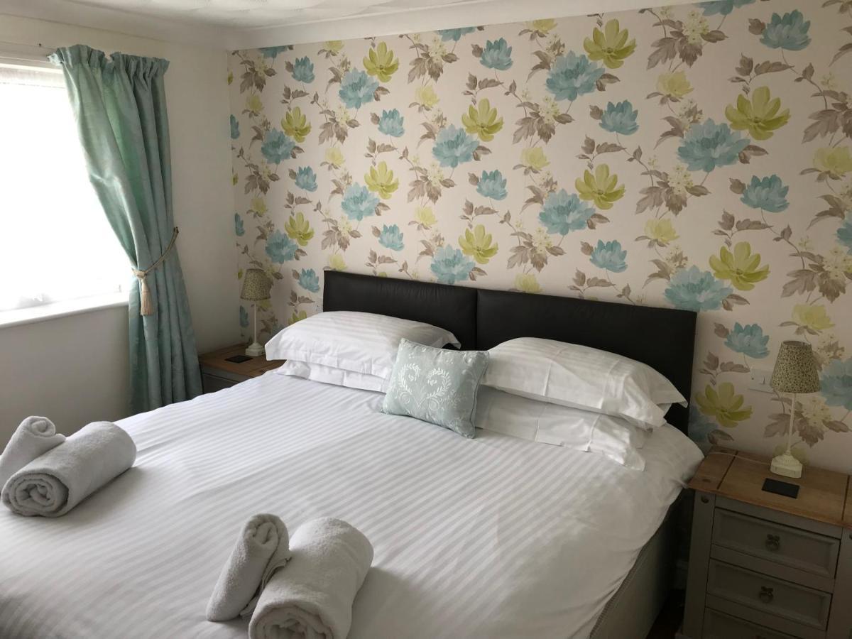 The Oasis Hotel Llandudno Buitenkant foto